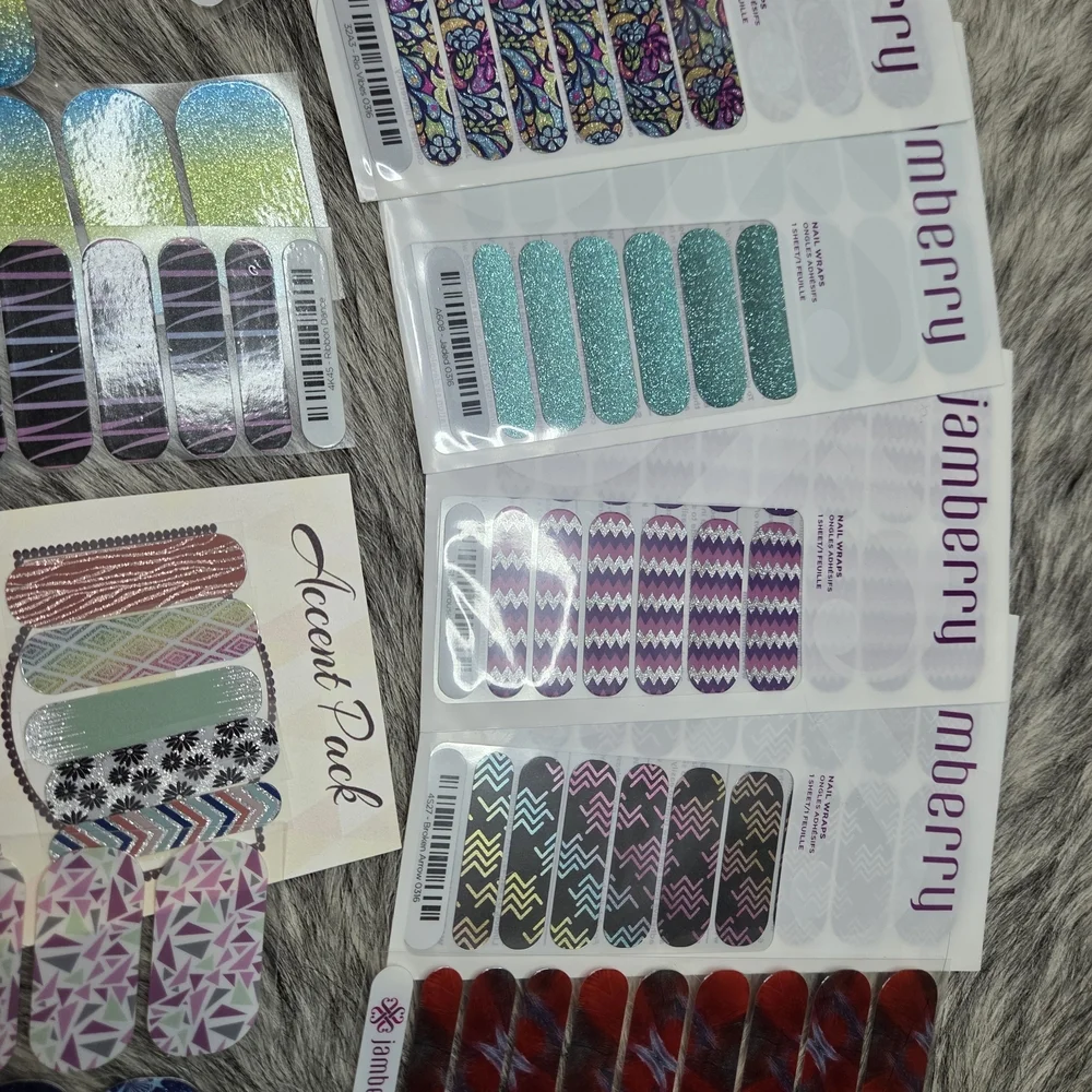 Jamberry Nail Wraps Collection Heater Included - Picture 4 of 14